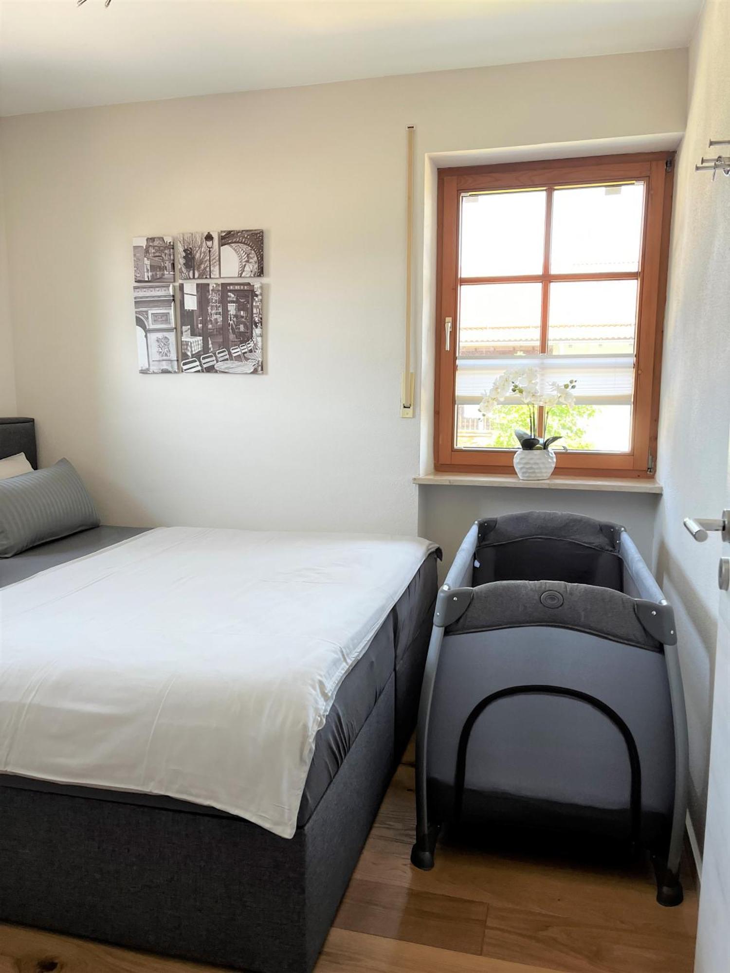 Apartment Wohlfuehlplatzl - Urgemuetlich & Ruhig Vogtareuth ภายนอก รูปภาพ