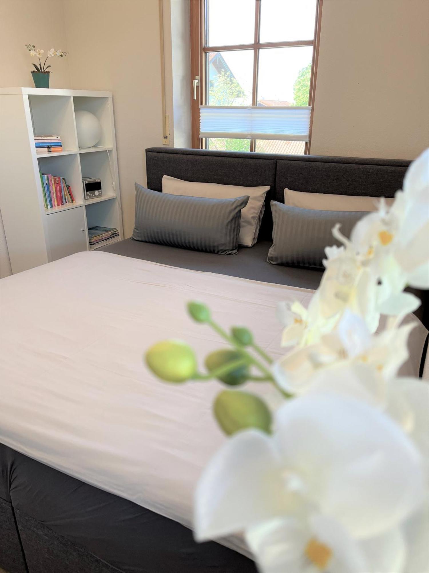 Apartment Wohlfuehlplatzl - Urgemuetlich & Ruhig Vogtareuth ภายนอก รูปภาพ