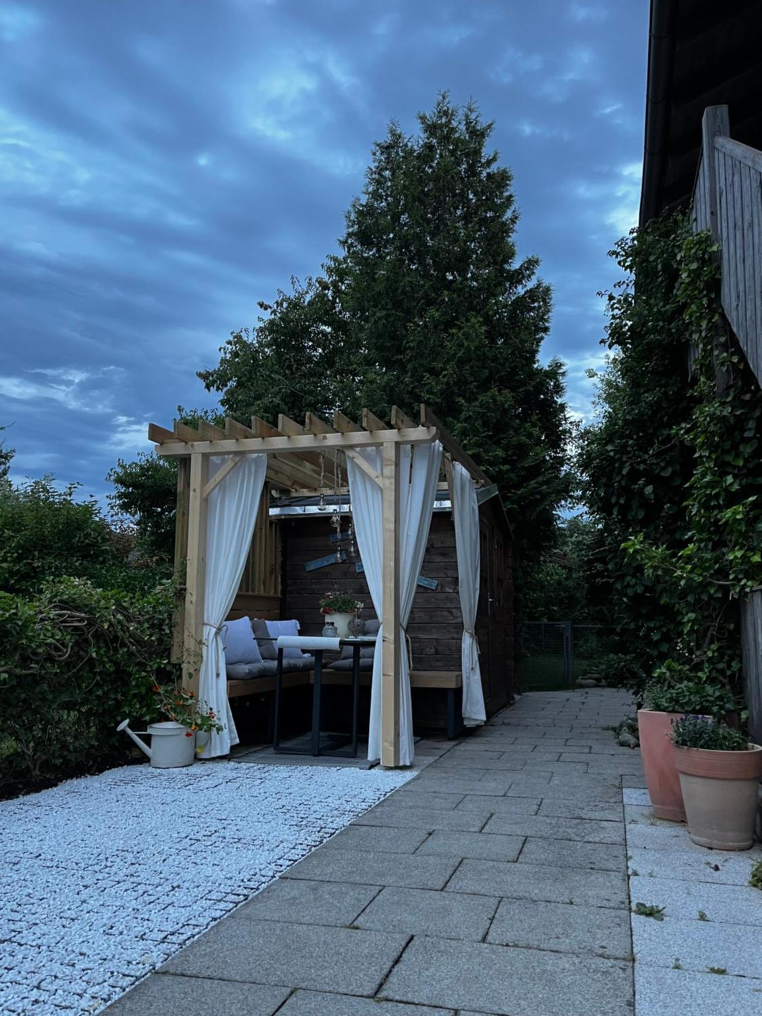 Apartment Wohlfuehlplatzl - Urgemuetlich & Ruhig Vogtareuth ภายนอก รูปภาพ