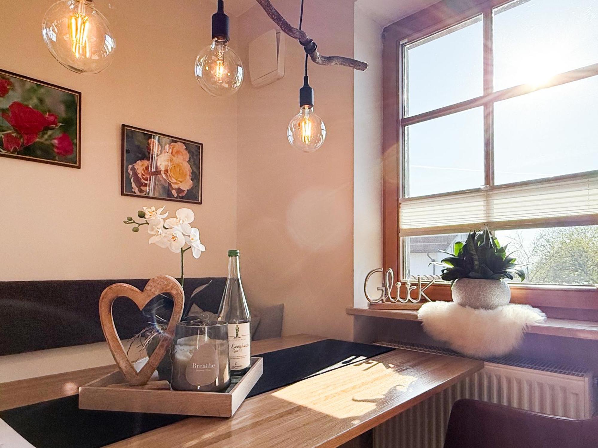 Apartment Wohlfuehlplatzl - Urgemuetlich & Ruhig Vogtareuth ภายนอก รูปภาพ