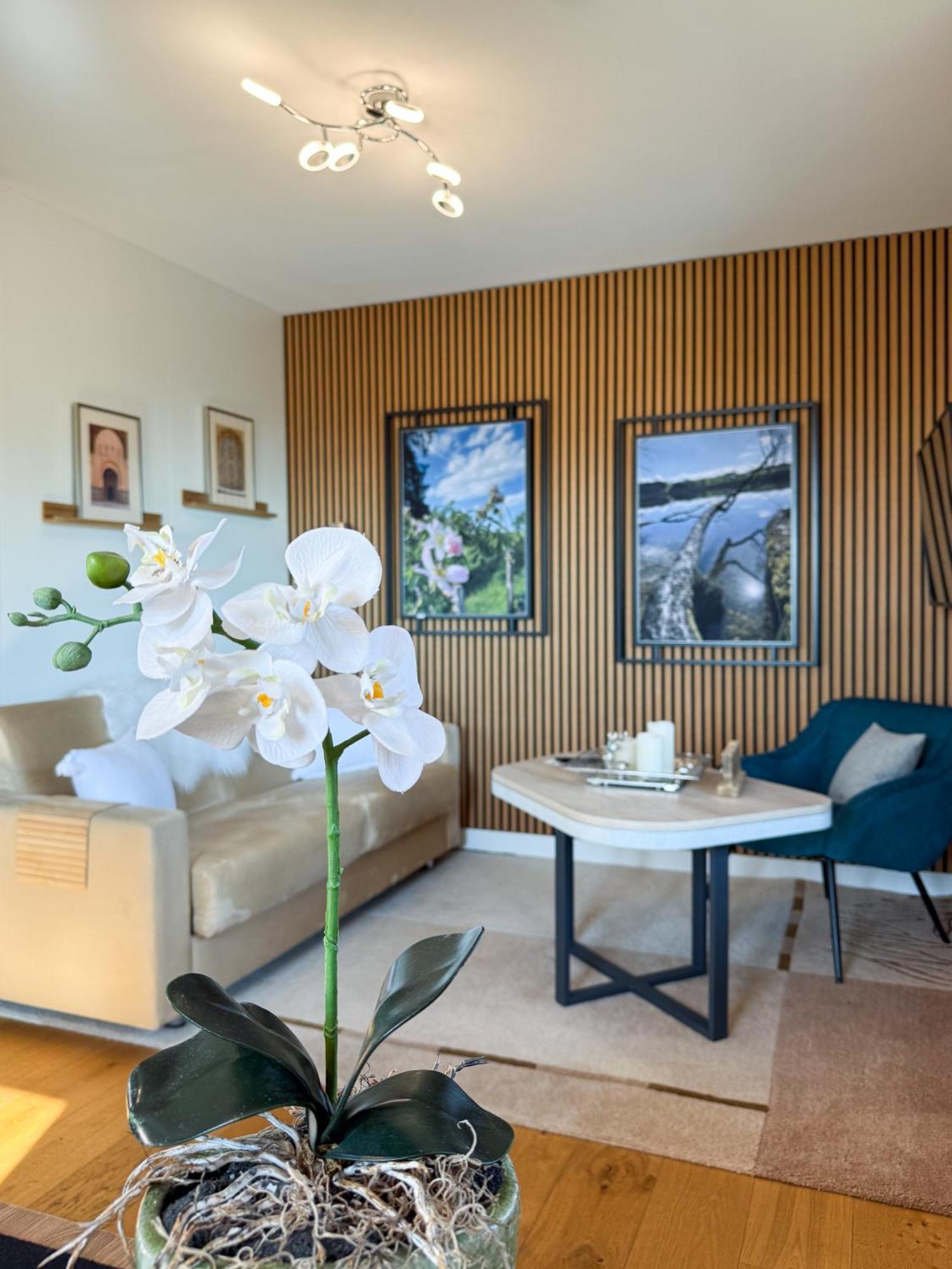 Apartment Wohlfuehlplatzl - Urgemuetlich & Ruhig Vogtareuth ภายนอก รูปภาพ