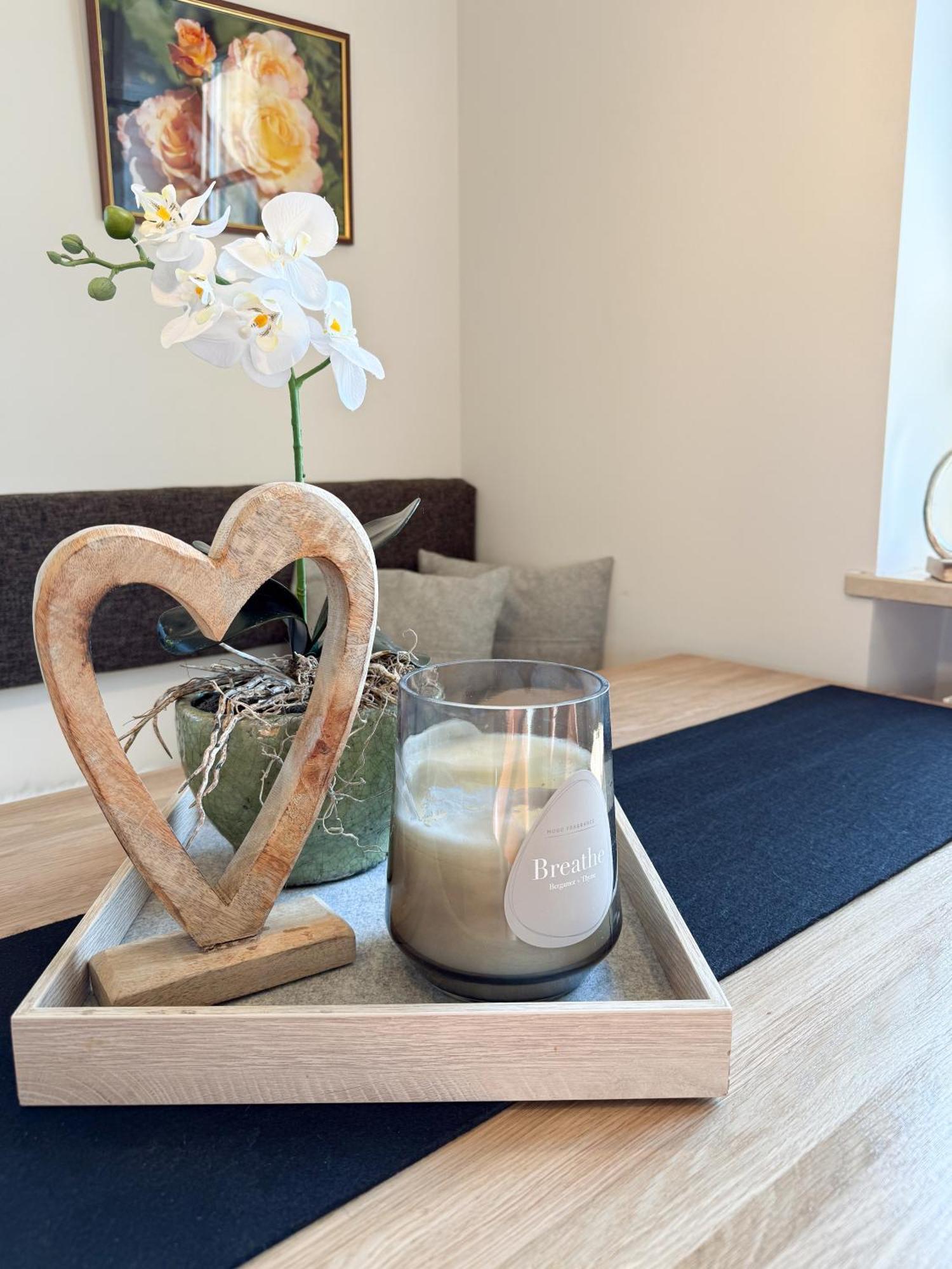 Apartment Wohlfuehlplatzl - Urgemuetlich & Ruhig Vogtareuth ภายนอก รูปภาพ